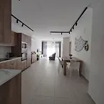 2br - Quiet Coastal Escape Apartmán